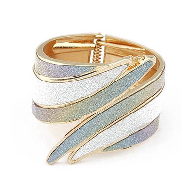 Women's Cuff Bracelet Retro Fashion Wings Fashion Statement Simple Elegant Holiday Alloy Bracelet Jewelry 1# / 2# / White For Party Evening Holiday Date Beach Festival