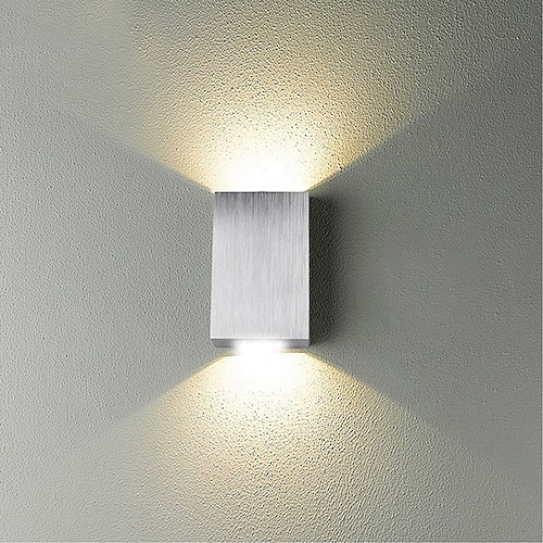 Lightinthebox 2-flammige LED-Wandleuchten, moderne Luxus-Wandleuchten, Wandleuchte im quaderförmigen Metalldesign, 85–265 V, 2 W Image