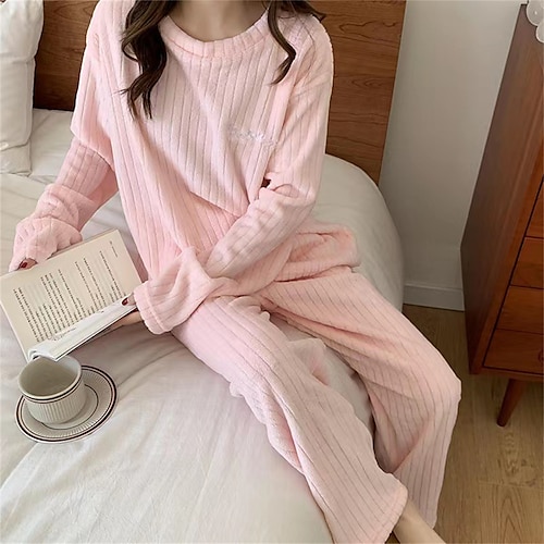 Damen-Pyjama-Sets mit Buchstaben-Plüsch, lässig, bequem, Heimbett, Korallenfleece, Korallensamt, warm, atmungsaktiv, Rundhalsausschnitt, langärmelig, Pullover, Hose, Stickerei, Image