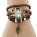 Damen-Quarz-Armbanduhr, Modegewebe, Wrap-around-Leder-Armbanduhr, klassisches Armband-Uhrenset