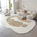 Tapis de style crème pour salon tapis en peluche de forme irrégulière moelleux et doux décor de