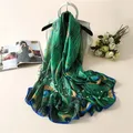 Châle en plumes de paon vert pour animaux écharpe bandanas foulard casquettes rond hijab