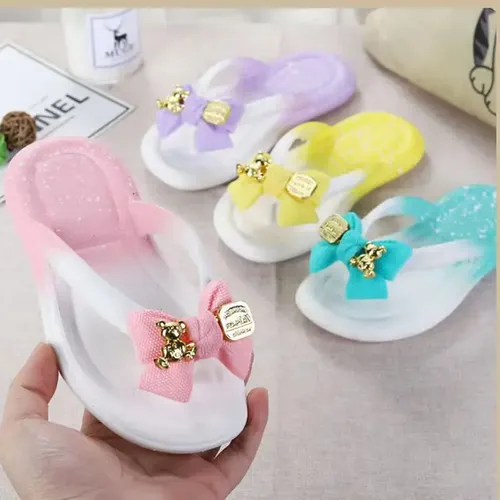 Pantoufles d'été pour bébés filles, tongs en PVC avec nœud de dessin animé imprimé ours, vêtements