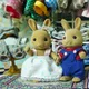 24 stil Puppenhaus Kleidung Braun Kaninchen Tier Modell 1/12 Miniatur Artikel 10cm Hochzeit Kleid