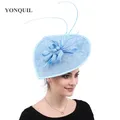 Derby bleu clair pour femmes grand chapeau Fascinateurs pièce de sauna élégante mode vintage