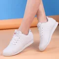 Sneakers da ballo per adulti scarpe da aerobica Competitive bianche scarpe da cheerleader da donna