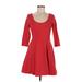 H&M Casual Dress - Mini Scoop Neck 3/4 sleeves: Red Print Dresses - Women's Size Medium