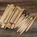 Brosses à dents en bambou réutilisables pour adultes brosse à dents douce en bois cuillère à