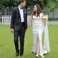 Robe de mariée Meidmaid en satin blanc col en V fibrients peu importe la fente latérale train de