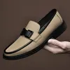 Hochzeits schuhe Männer italienische Metalls chnalle Slipper Schuhe Männer formelle Marke Lack leder elegante Schuhe für Männer Business formelle Schuhe