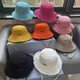 Chapeau de créateur personnalisé pour femme casquette de vacances à l'avant-toit large ULde