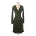 Ann Taylor Casual Dress - Wrap V Neck 3/4 sleeves: Green Floral Dresses - Women's Size 0 Petite