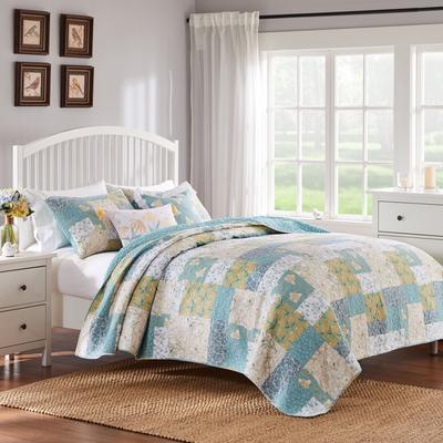 Evangeline Quilt Set by Greenland Home Fashions in Mist (Size 3PC FULL/QU)