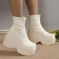 Zeppe Chunky Platform stivaletti donna 2023 autunno Slip on Pu Leather White Boot donna Plus Size