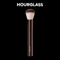Hourglass-Pinceau de maquillage en fibre douce et douce pour la peau fond de teint et fard à joues