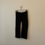 Lululemon Athletica Pants & Jumpsuits | Lululemon Black Crop Pull On Athletic Workout Running Leggings Size 4 | Color: Black | Size: 4