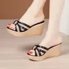 8 cm Bequeme Kleine Größe 32-43 Bogen Streifen Plattform Keile Hausschuhe Frauen Schuhe 2025 Sommer