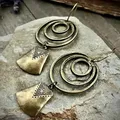 Paire de boucles d'oreilles pendantes en alliage d'argent de style bohème design sculpté bijoux