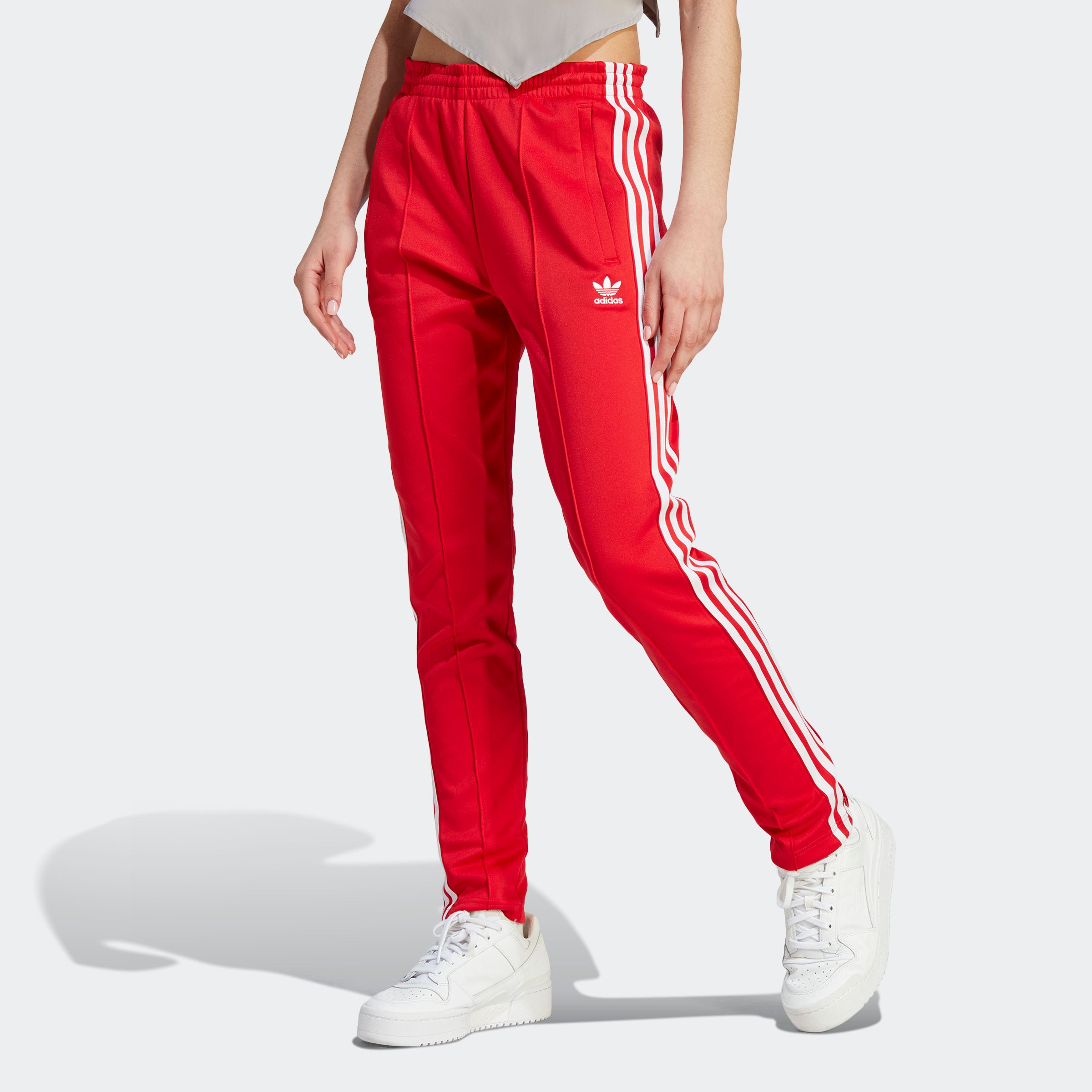 Sporthose ADIDAS ORIGINALS "SST CLASSIC TP", Damen, Gr. XL, N-Gr, rot (better scarlet), Obermaterial: 50% Baumwolle, 43% Polyester, 7% Elasthan, gestreift, Hosen, Superstar Trackpant, Streetwear Image