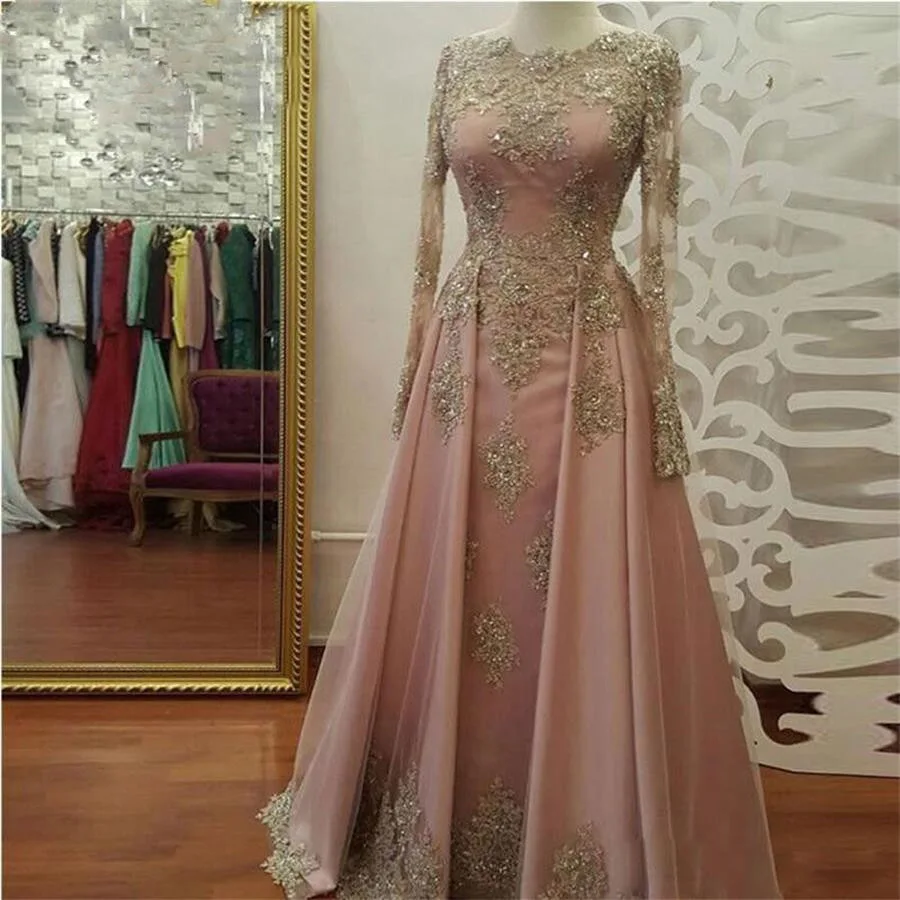Elegante Gold Spitze Appliqued Lange Prom O-ansatz Perlen Kristall Langarm Abend Erröten Rosa Tüll Formale Partei-kleid robe de soiré
