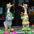 WONDHOME Garden Statues Couple YPF5 Duck Funny Cartoon Duck Garden Statues Indoor Outdoor Decorations Cute Ducks Art DÃ©cor Goose for Yard Home Garden Patio and Office (2- Pack)