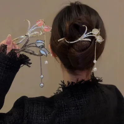 New Retro Tulip Tassel Twisted Clip Cat's Eye Stone One Line Clip Girl's Ponytail Hairpin Claw