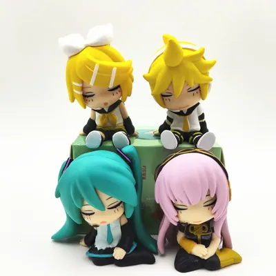 1Pcs Random Style 5CM Anime Hatsune Miku Luka Kagamine Rin Len Kawaii sleep Figure PVC Model Toys Doll Collect Ornaments Gifts