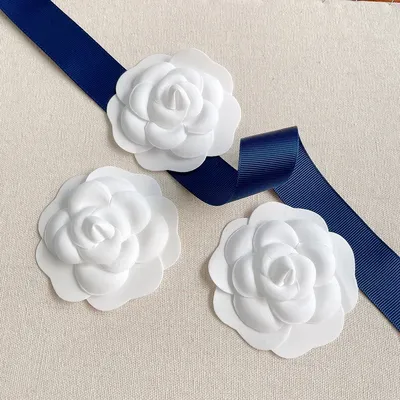 50pcs/bag White Camellia Flowers Decoration Aessories for Gift Box DIY Party Wedding