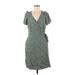 Universal Thread Casual Dress - Wrap: Green Floral Motif Dresses - Women's Size Medium