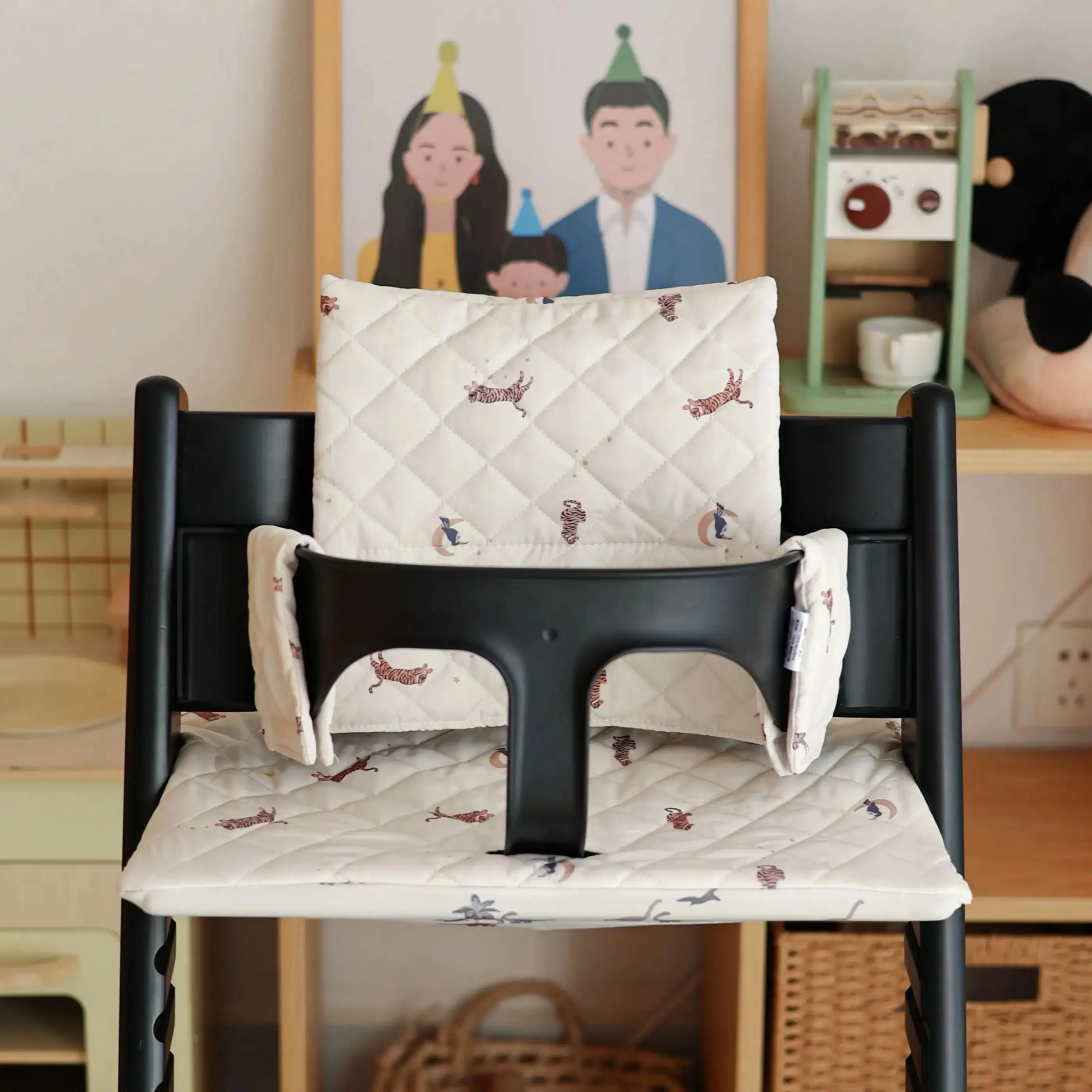 Baby Esszimmers tuhl Kissen Herbst und Winter ausgehen tragbare rutsch feste integrierte Kissen Baby Essen Wachstum Stuhl Zubehör Image