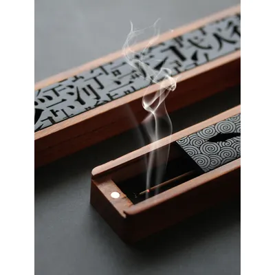 1pc Antique personality solid wood hollowed out line incense box portable sleeping incense box