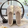 Veowalk Sommer Frauen Spitze Baumwolle Slip auf Ballerinas weiß grau bequeme Ballerinas lässige Wanderschuhe für elegante Damen