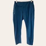 Athleta Pants & Jumpsuits | Athleta Blue Mesh Contender Capri Cropped Zipper Pocket Leggings Size S | Color: Blue | Size: S
