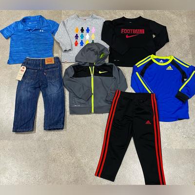 Nike Shirts & Tops | Boys Nike/Levi’s/Adidas/Ua Shirts..Jeans. Sweatshirts & Athletic Pants, Sz 3t | Color: Black | Size: 3tb