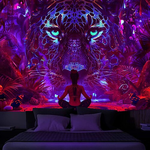 Schwarzlicht Wandteppich UV reaktiv im Dunkeln leuchtend Party Neon Mandala Leopard Meditation Psychedelisch Trippy Misty Hängeteppich Wandbild Wandbild für Wohnzimmer Schlafzimmer Image
