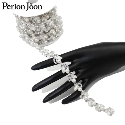 Classic leaf shape pearl crystal chain rhinestones trim Ribbon metal chain for dress, bag, shoes