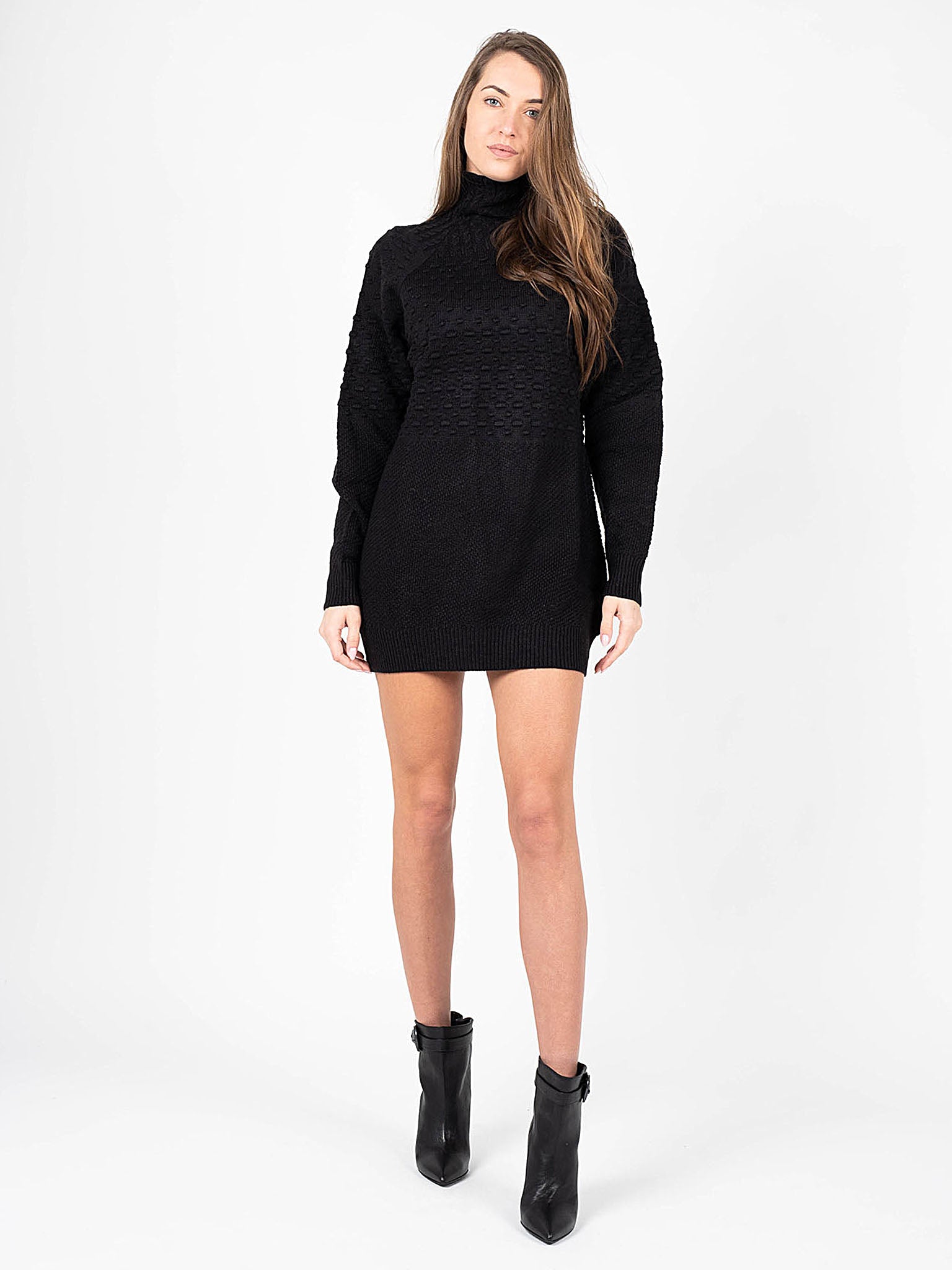 Silvian Heach Kleid Woman's Schwarz Image