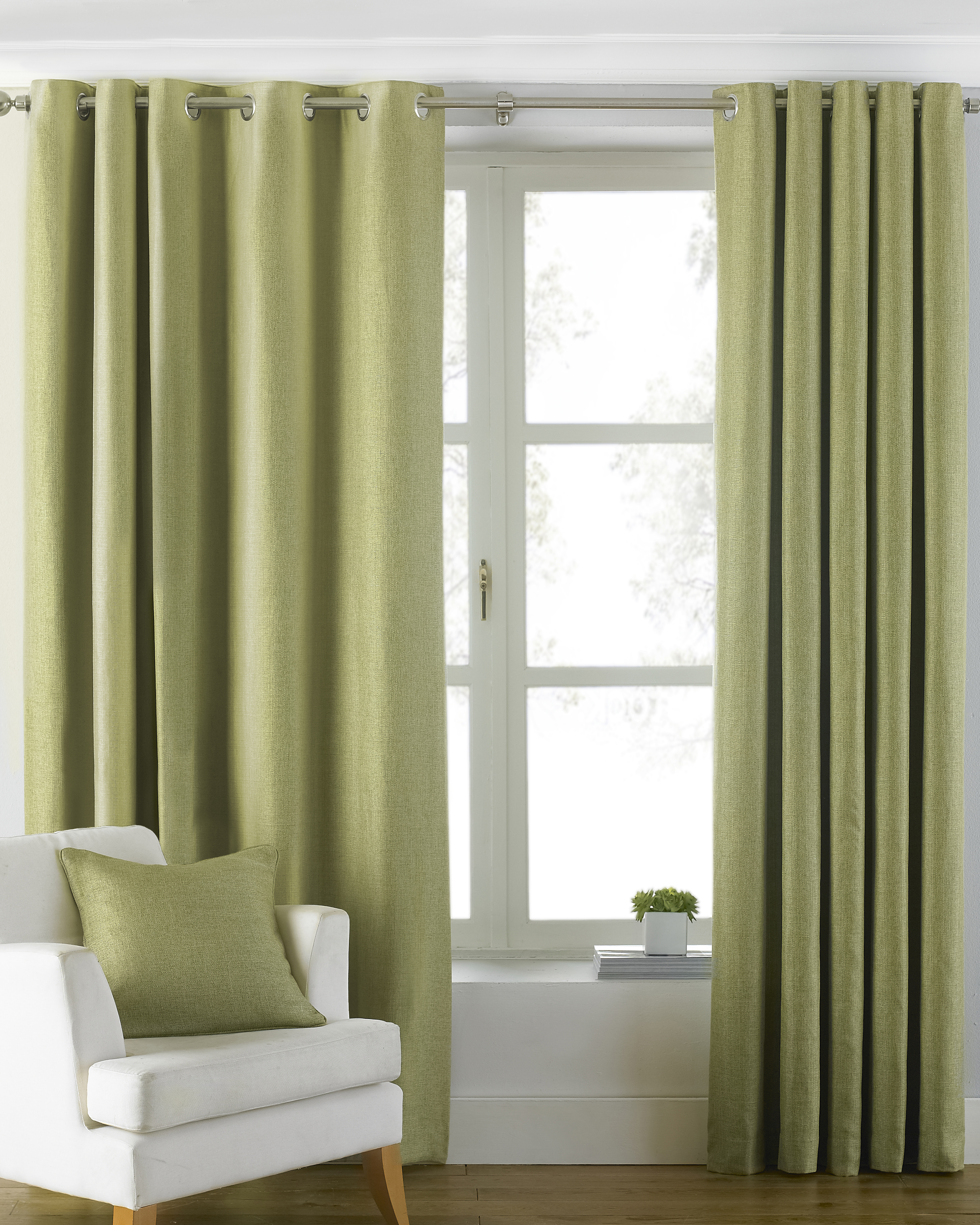 Paoletti Atlantic Twill Woven Eyelet Curtains in Green - Size 229 cm x 137 cm | Paoletti Sale | Discount Designer Brands