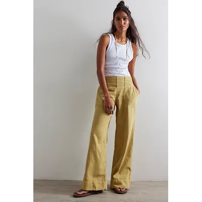 We The Free Breezy Denim Pull-On Jeans at Free People in Antelop, Size: Small
