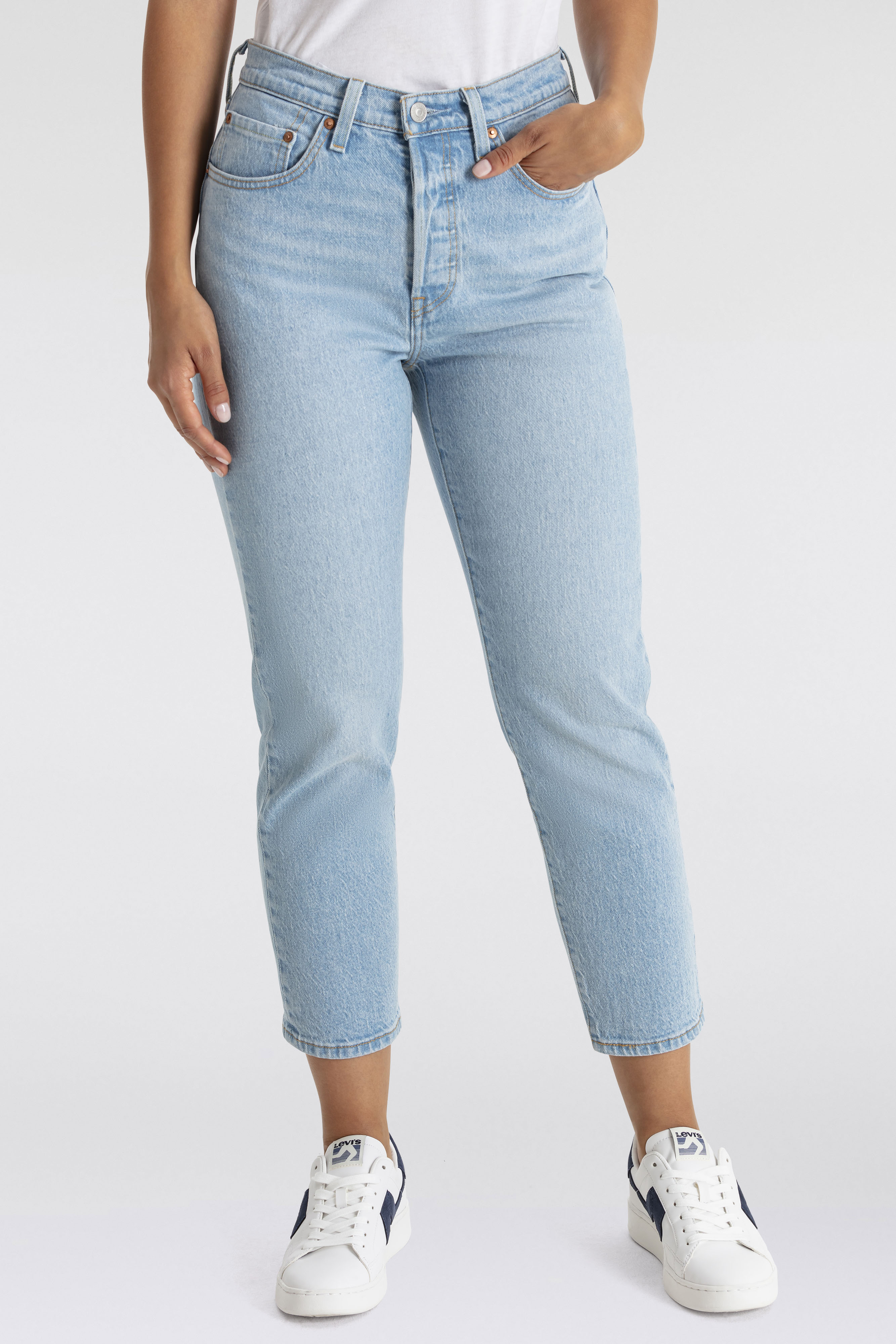 7/8-Jeans LEVI'S "501 Crop", Damen, Gr. 27, Länge 26, blau (wow me over), Denim/Jeans, Obermaterial: 99% Baumwolle, 1% Elasthan, figurbetont 7/8-Länge, Jeans, 501 Collection, 5-Pocket-Style Image