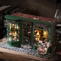 Magic Shop Kit casa delle bambole in miniatura per casa delle bambole in legno fai-da-te con mobili Roombox Modello di casa retrò giocattolo per regalo per bambini