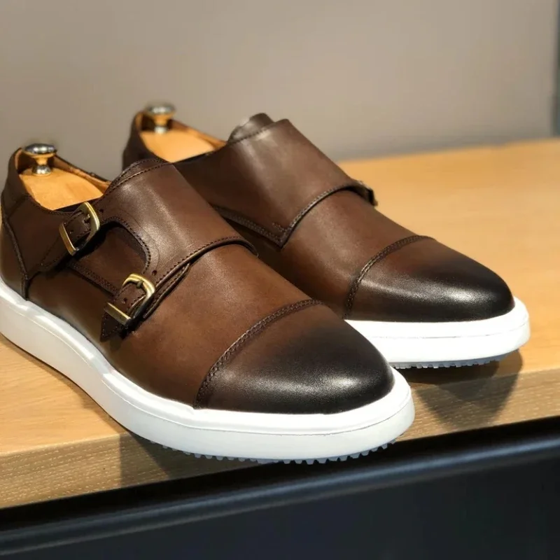 Neue braune Herren vulkan isierte Schuhe Doppels chnalle Mönch Schuhe hand gefertigte Freizeit schuhe für Herren mit Größe 38-46