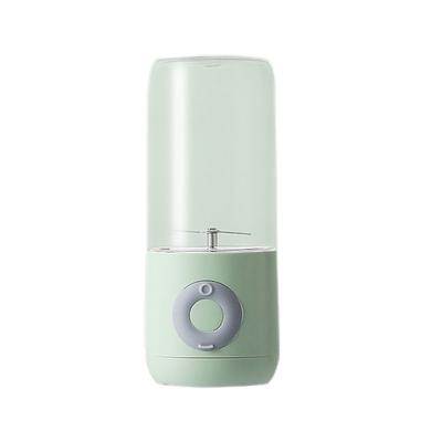 Mini Portable Mixer Cup 500ML Fruit Veggie Juicer Portable Blender For Fresh JuiceFresh Juice BlenderBlender Cup ElectricPersonal Size Blender For Shakesand SmoothiesUSB Charging Blender