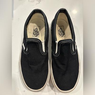 Vans Shoes | Kids Black Slip-On Vans | Color: Black | Size: 2.5b
