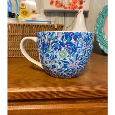 Lilly Pulitzer Kitchen | Lovely Lilly Pulitzer Coffee/Tea Cup | Color: Blue/White | Size: Os