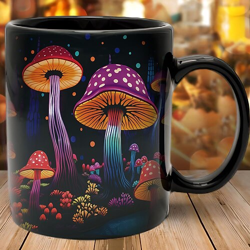 Pilz-Fantasie-Tasse - trippiges, nebliges Naturdesign, perfektes Geschenk für Naturliebhaber und Fantasy-Fans Image