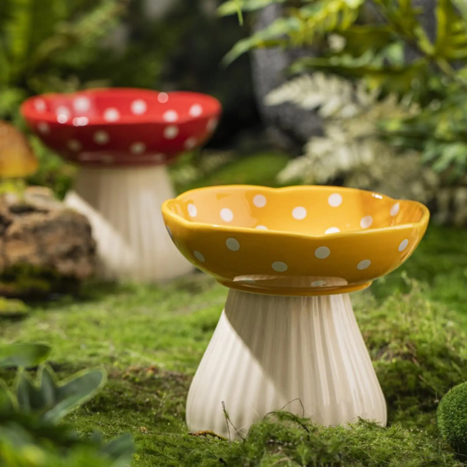 Bol à chat en forme de champignon de 6 pouces, étagère surélevée en céramique, bol de nourriture surélevé respectueux de la barbe pour nourriture et eau pour plat plat incliné pour chat