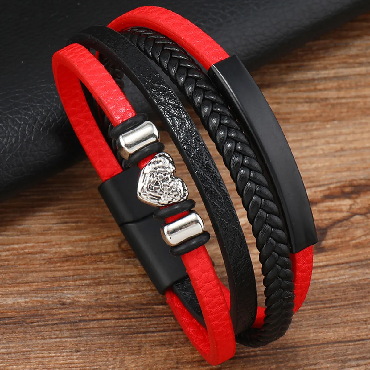 Herz Rot Schwarz Vintage Hiphop Rock Punk Tier Hören Schädel Party Casual Trendy Männer Armbänder Frauen Pu Leder Armbänder Schmuck