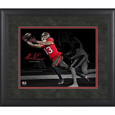 Mike Evans Tampa Bay Buccaneers Gerahmtes 11" x 14" Spotlight-Foto - Faksimile-Signatur Image