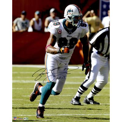 Jason Taylor, Miami Dolphins, signiertes Lauffoto, 16 x 20 Zoll, mit der Aufschrift „HOF 17“ Image